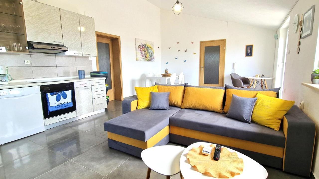 Goran Apartment Krk Town